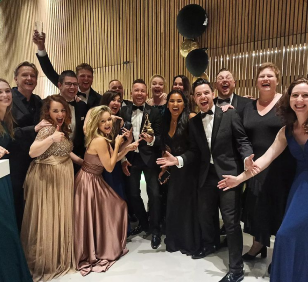 Artikel Kontakt Belle en het Beest van Van Hoorne Entertainment ‘Beste Familiemusical van het